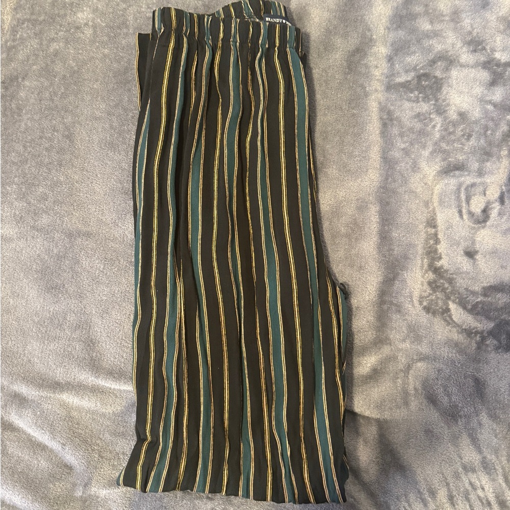 BRANDY MELVILLE STRAIGHT LEG PANTS